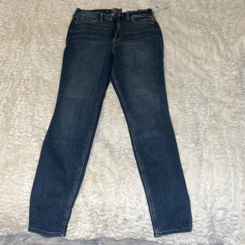 Hollister high-rise super skinny jeans